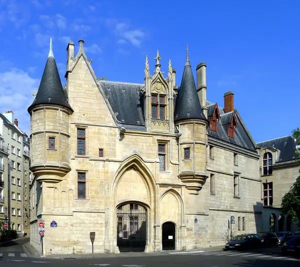 Hotel de Sens
