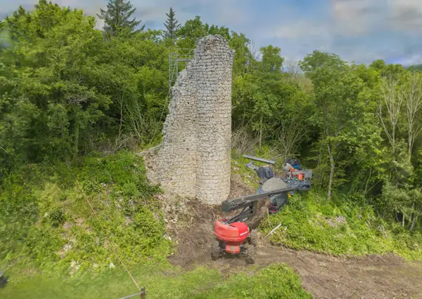 Tour du Château de Mauchamp